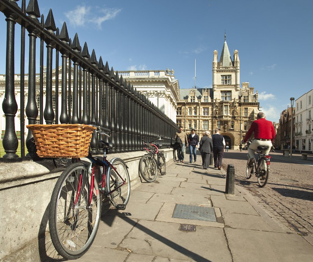 6070546444_57e6051abd_b