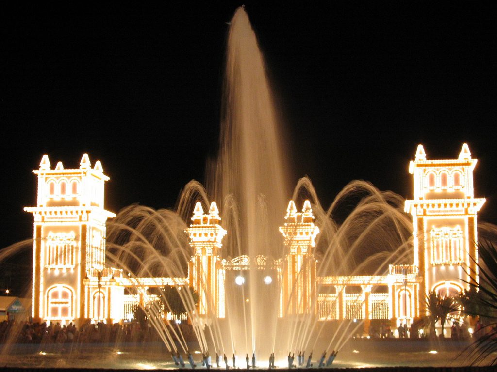 Imagem de paisagem da cidade Málaga, na Espanha